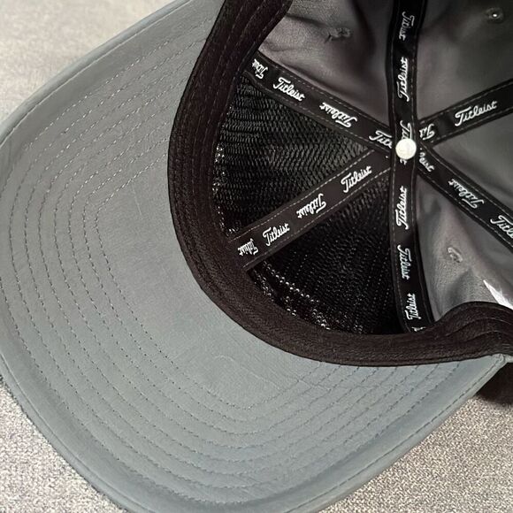 Titleist Adjustable Golf Hat Cap w Logo One Size - Picture 4 of 6